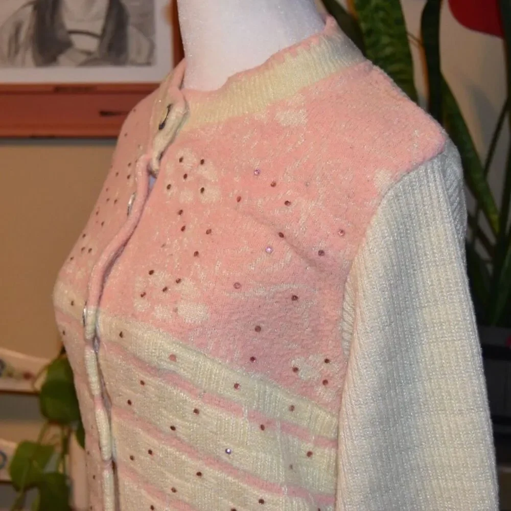 Vintage 1970s Kanchan Cardigan Sweater Beaded Front Pink Cream Size Small